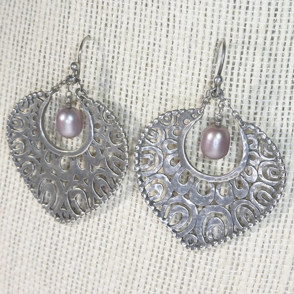 Silpada W1813 Gray Pearl Sterling Silver Heart Earrings .925 Filigree